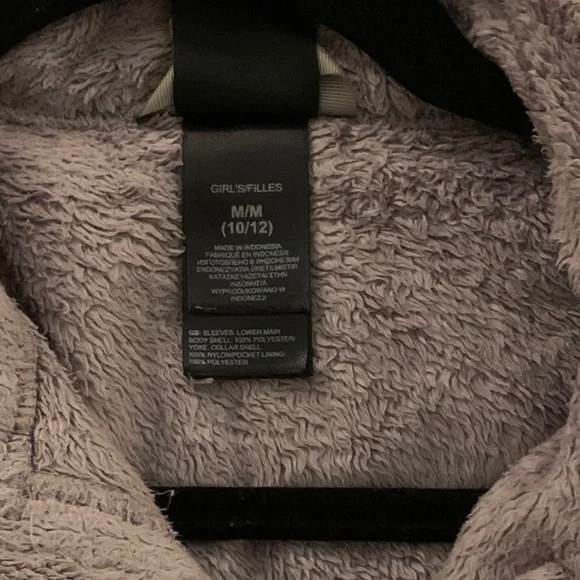 North Face Jacket Size Medium (10/12) - Picture 2 of 6